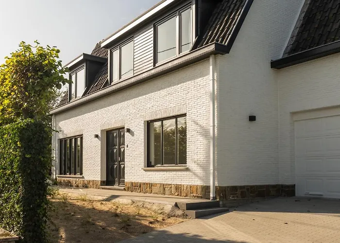 Vakantiehuis Bunker 155 *